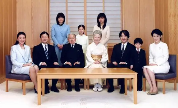 日本皇室有多乱?娶母亲为妻,和亲妹妹结婚