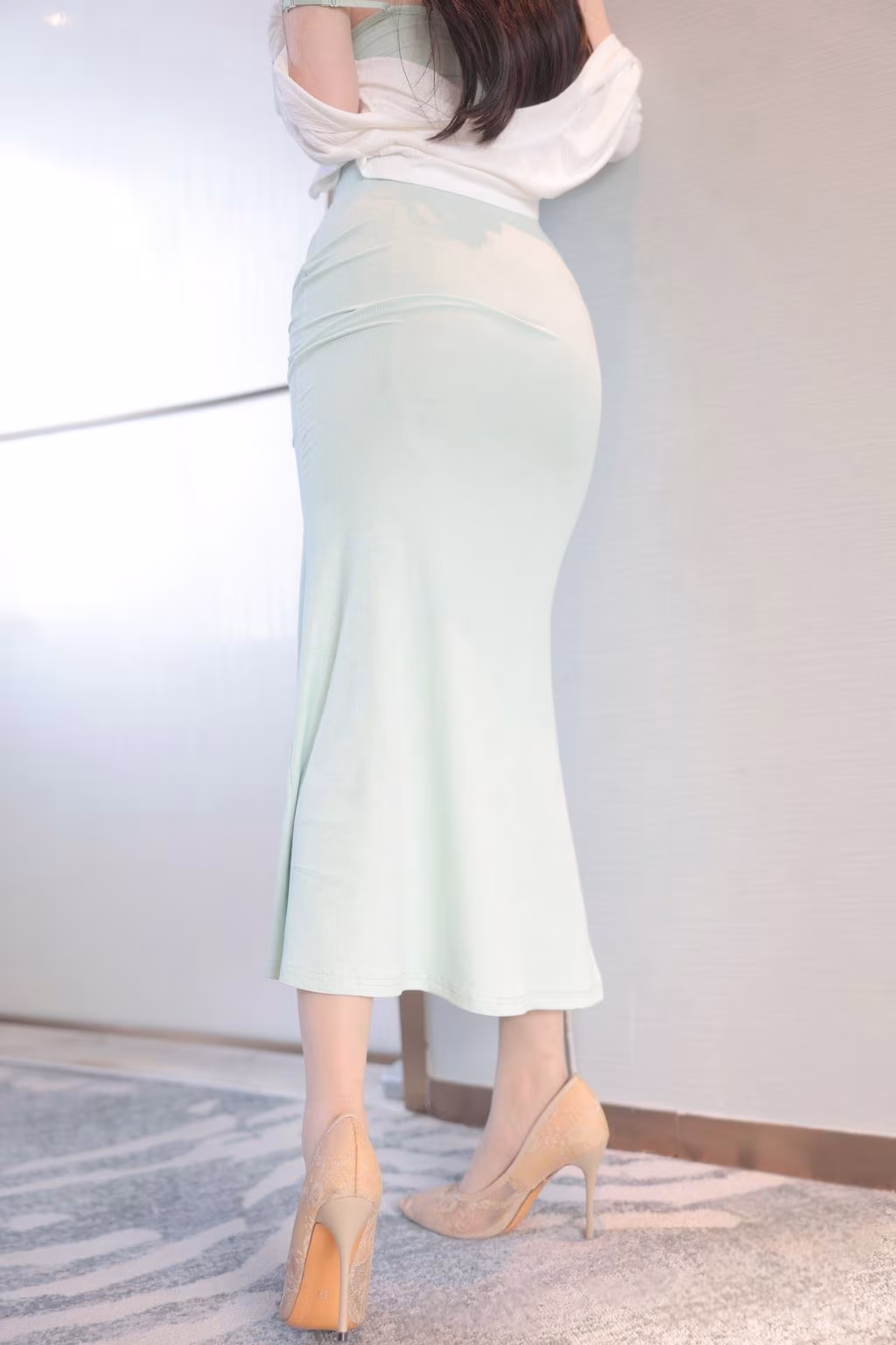 [XR Uncensored] 白茹雪Abby: R18 秀人网模特 绿色 7
