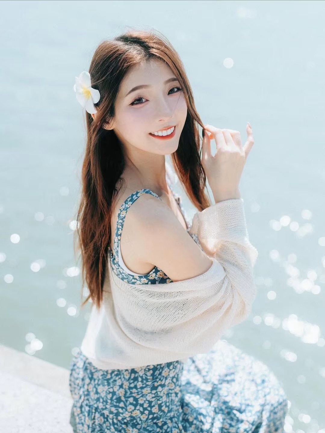 「汶汶」性感曲線 夏日最熱焦點 (10P)
