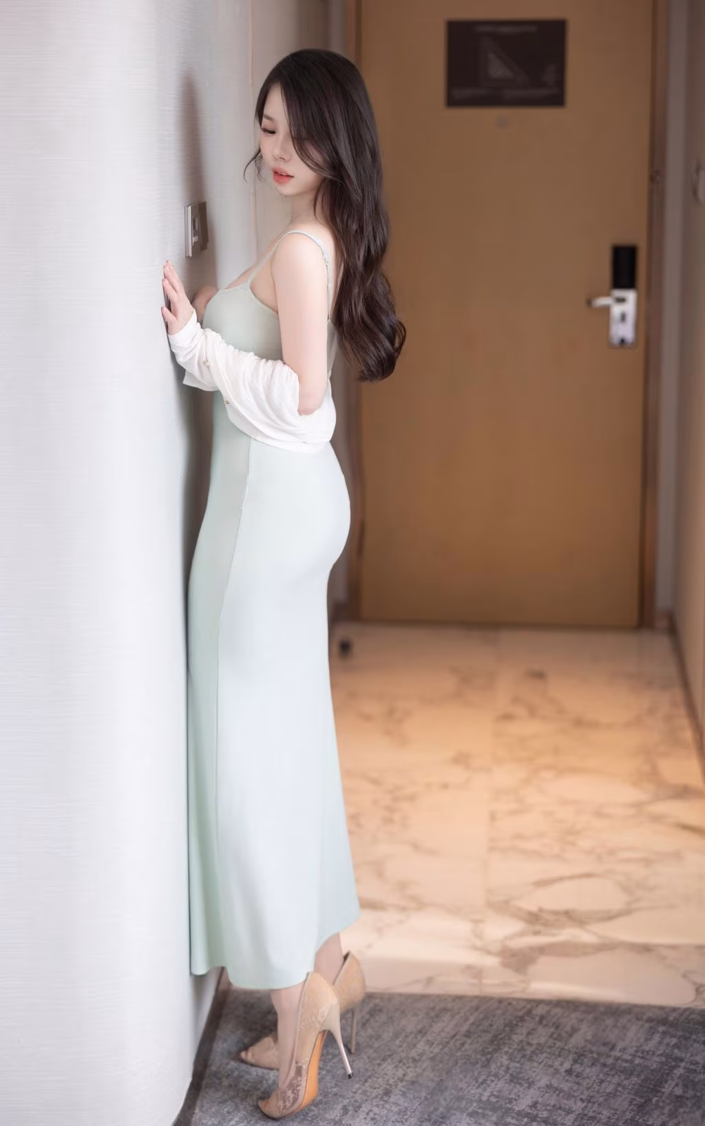 [XR Uncensored] 白茹雪Abby: R18 秀人网模特 绿色 56