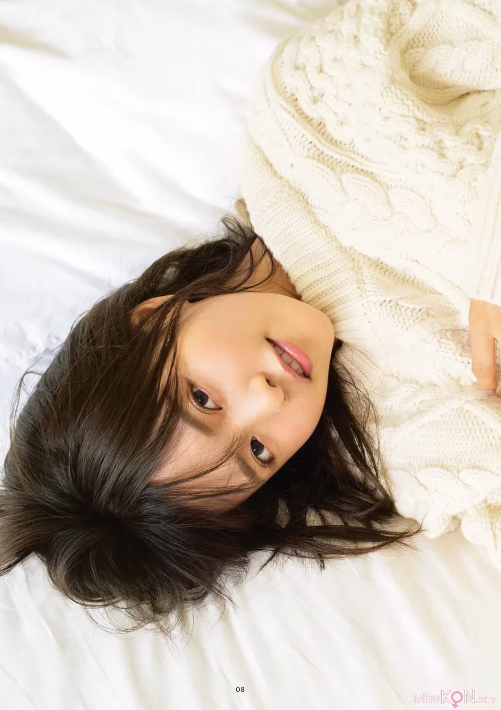 [JP] Sachika Nitta (新田さちか): 1st PHOTO BOOK 3